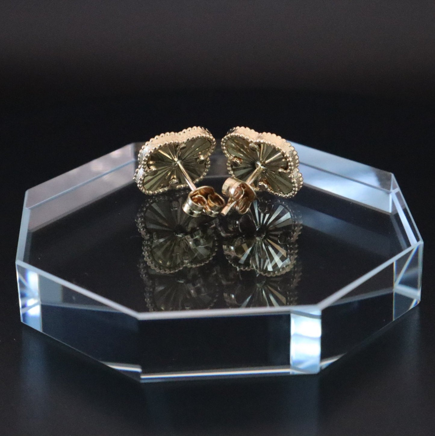 14K Women's Fancy VC Earrings
