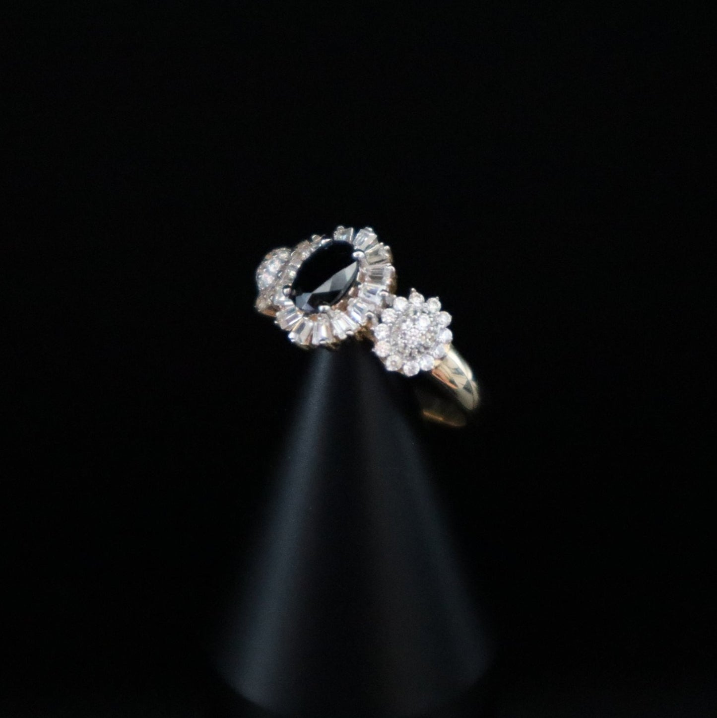 Women's Ring