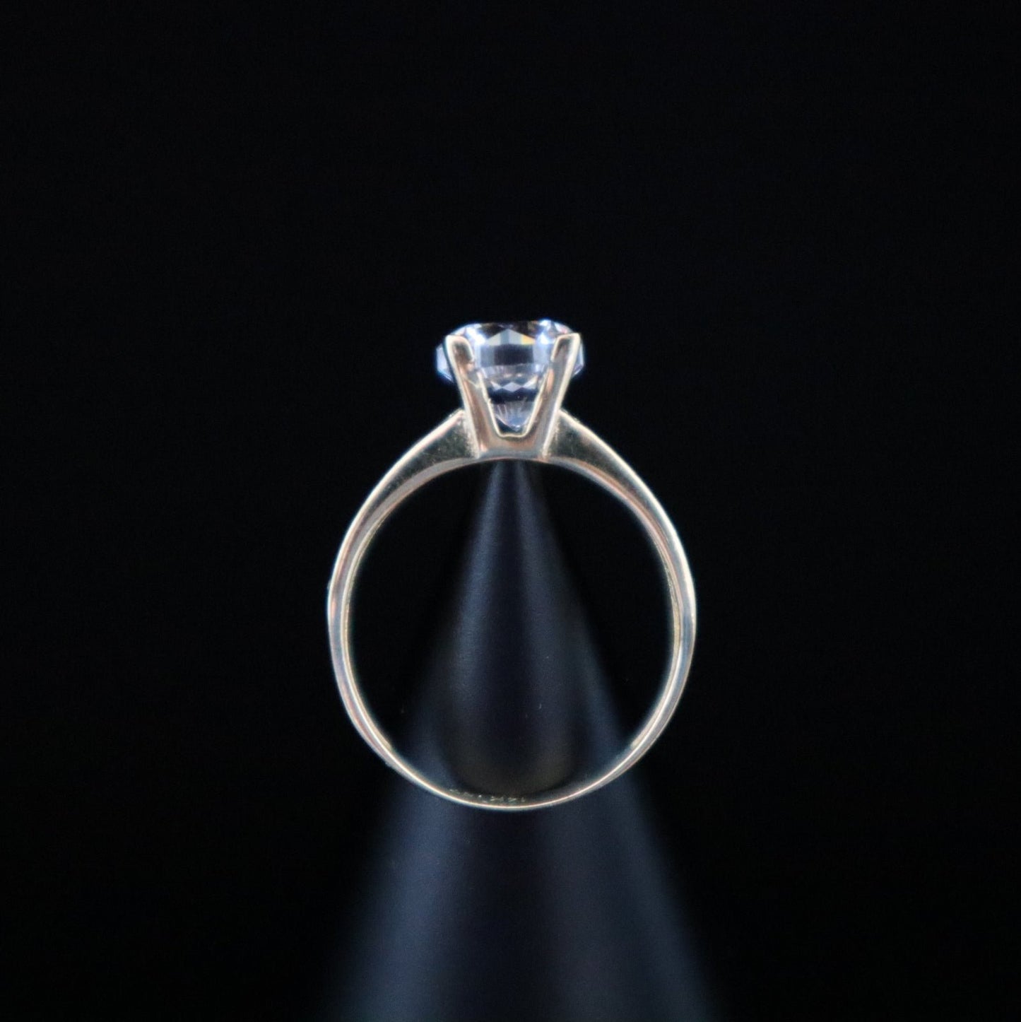 Women's Engagement Ring