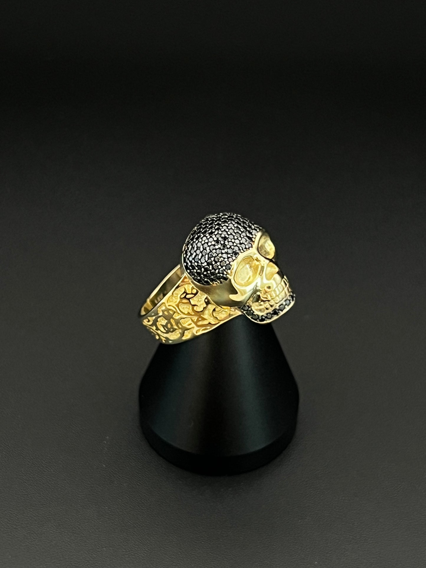14K Men's Black Skulls Ring