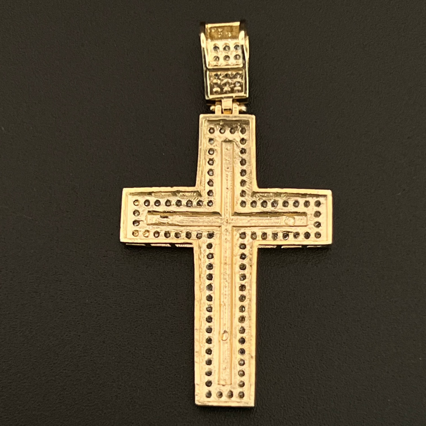 Cross Pendant diamond-cut