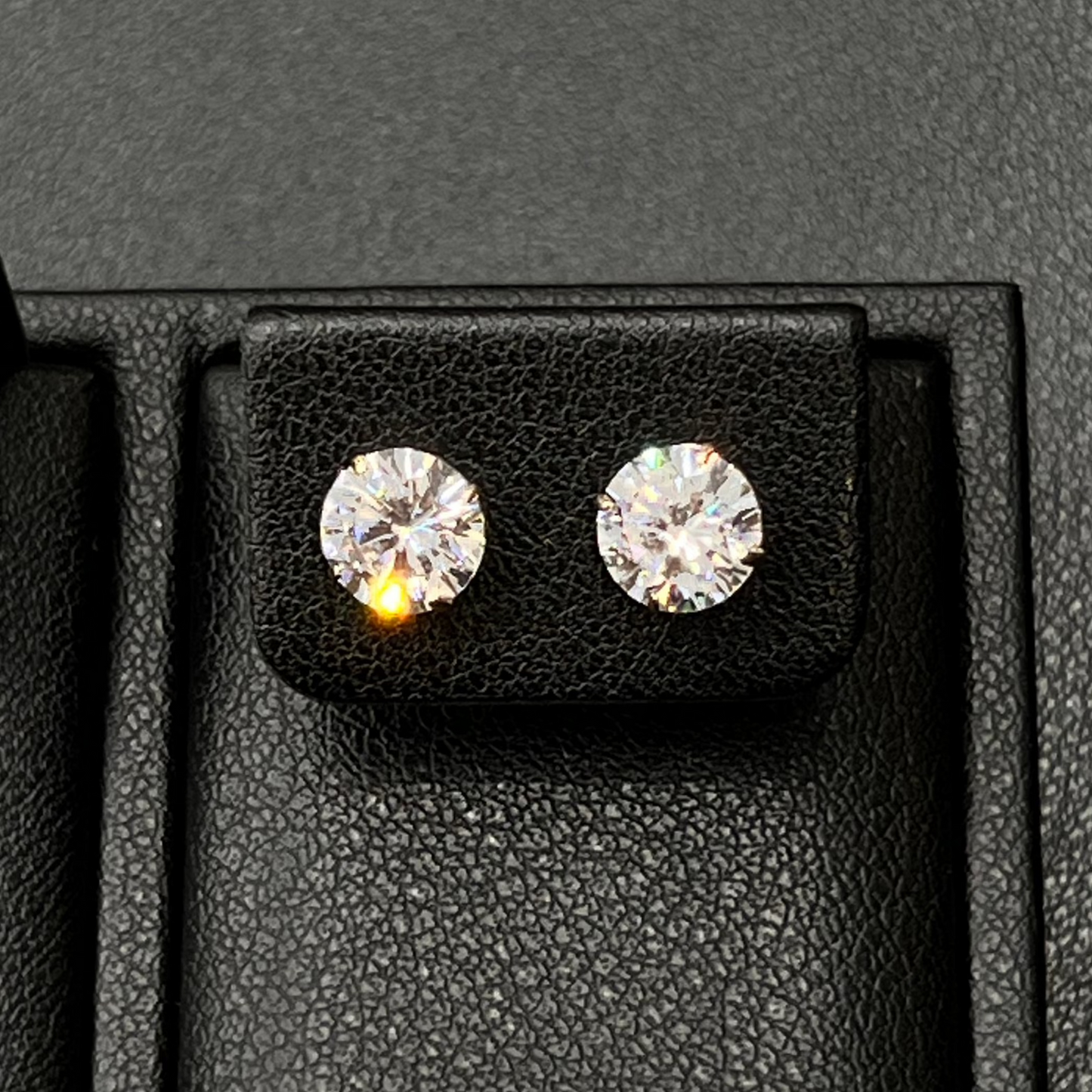 Round CZ Stud Earrings 14K