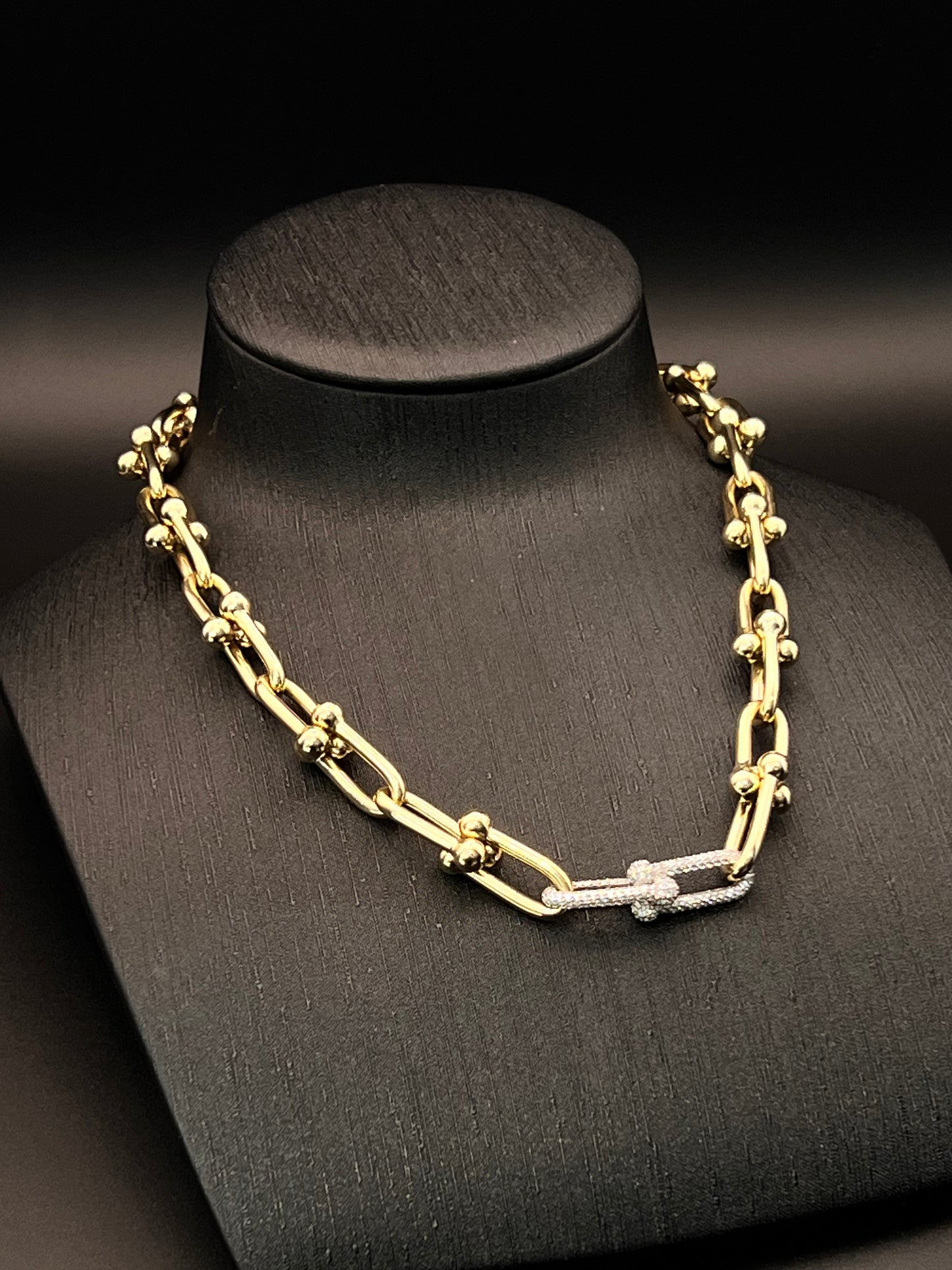 Fancy Hollow Women's Necklace CZ