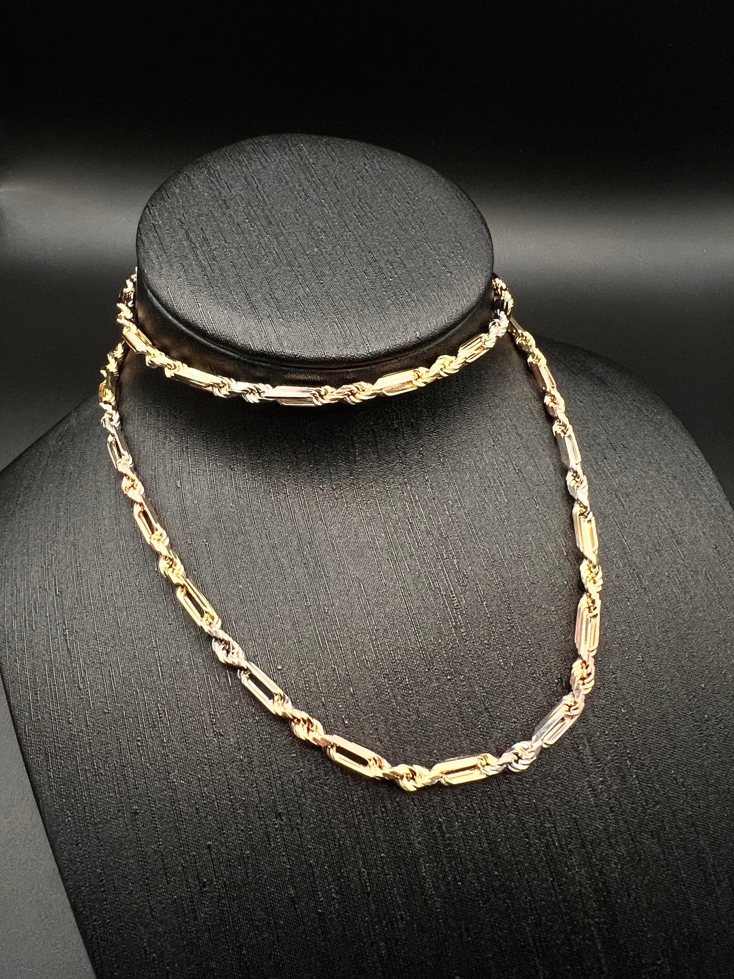 Solid Men's Figaro Rope Chain 3-Tone 26''