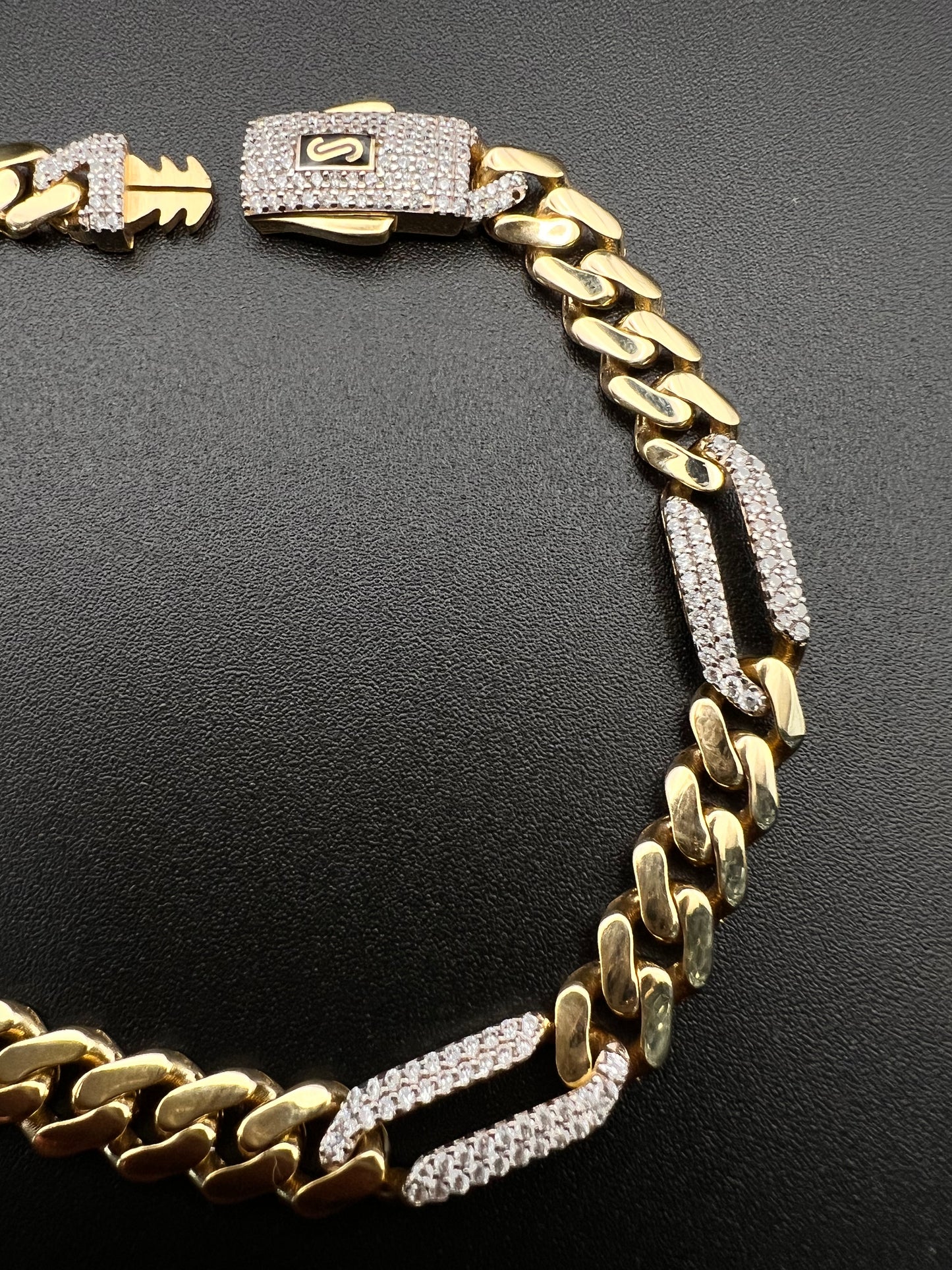 10K Unisex Hollow Figaro Monaco Bracelet