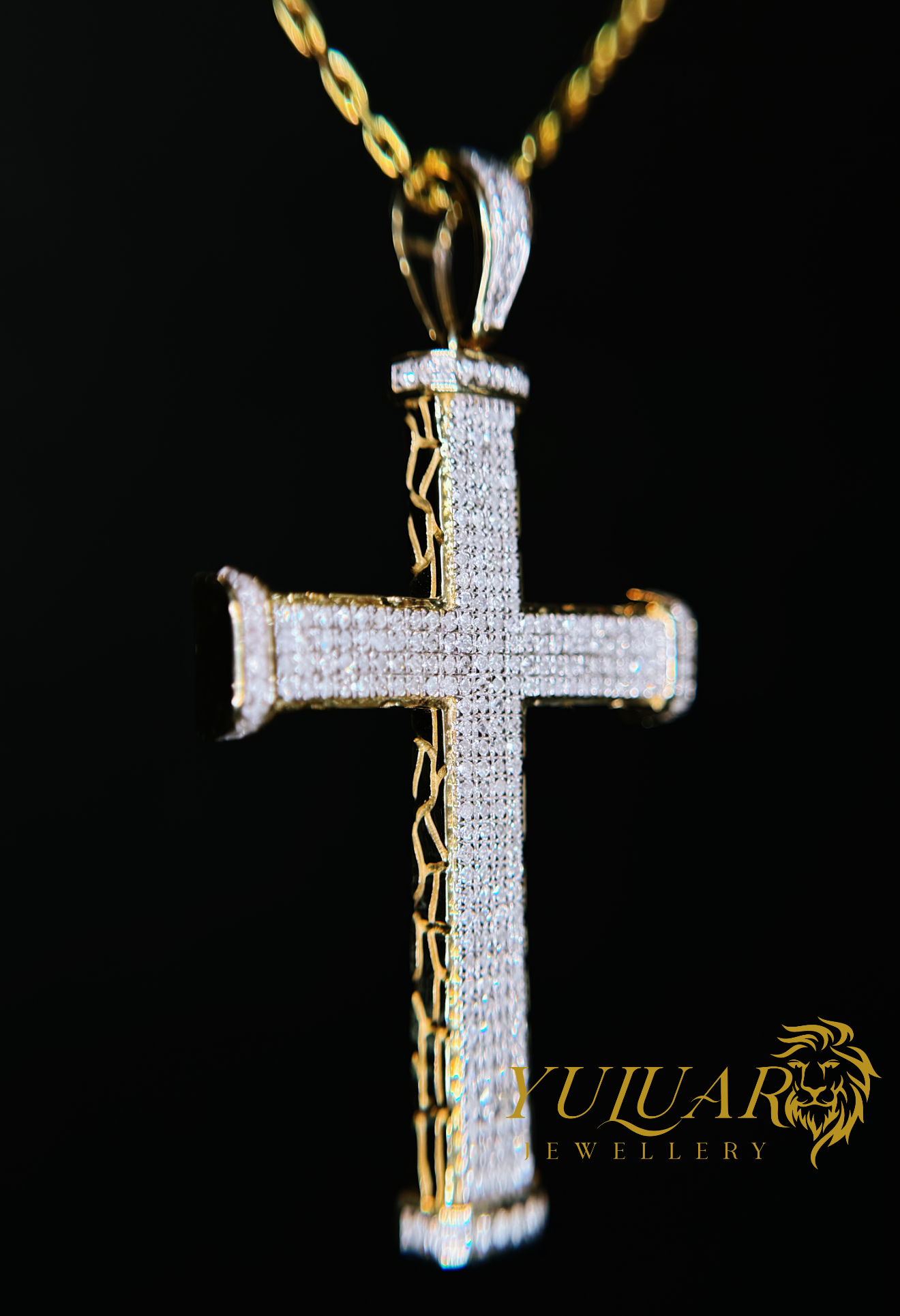 14K CROSS 0.95 CTS NATURAL DIAMOND PENDANT
