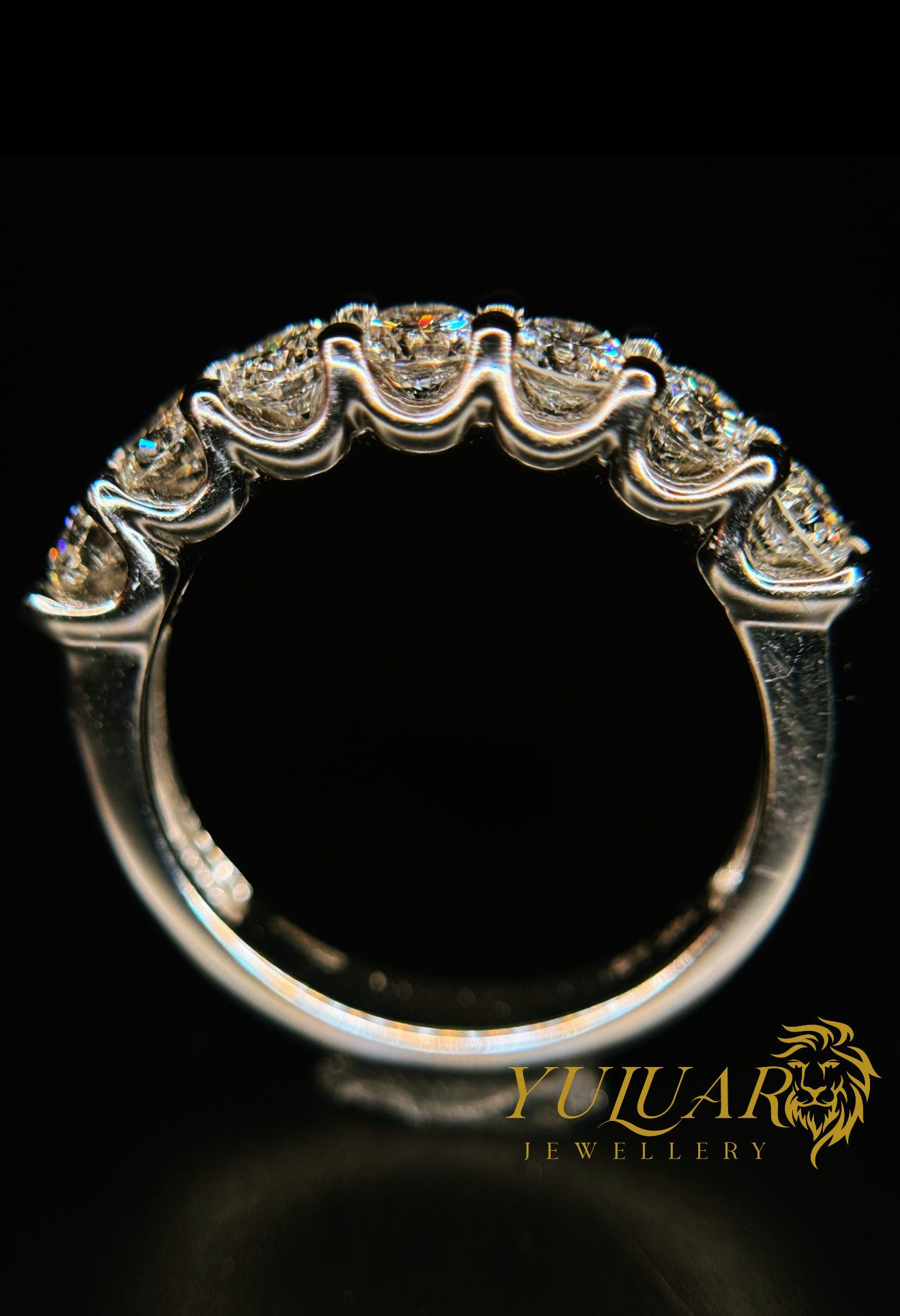 1.26 CT TW ROUND BRILLIANT CERTIFIED LAB-GROWN DIAMOND WEDDING BAND RING IN 14K WHITE GOLD (G-H/VS)