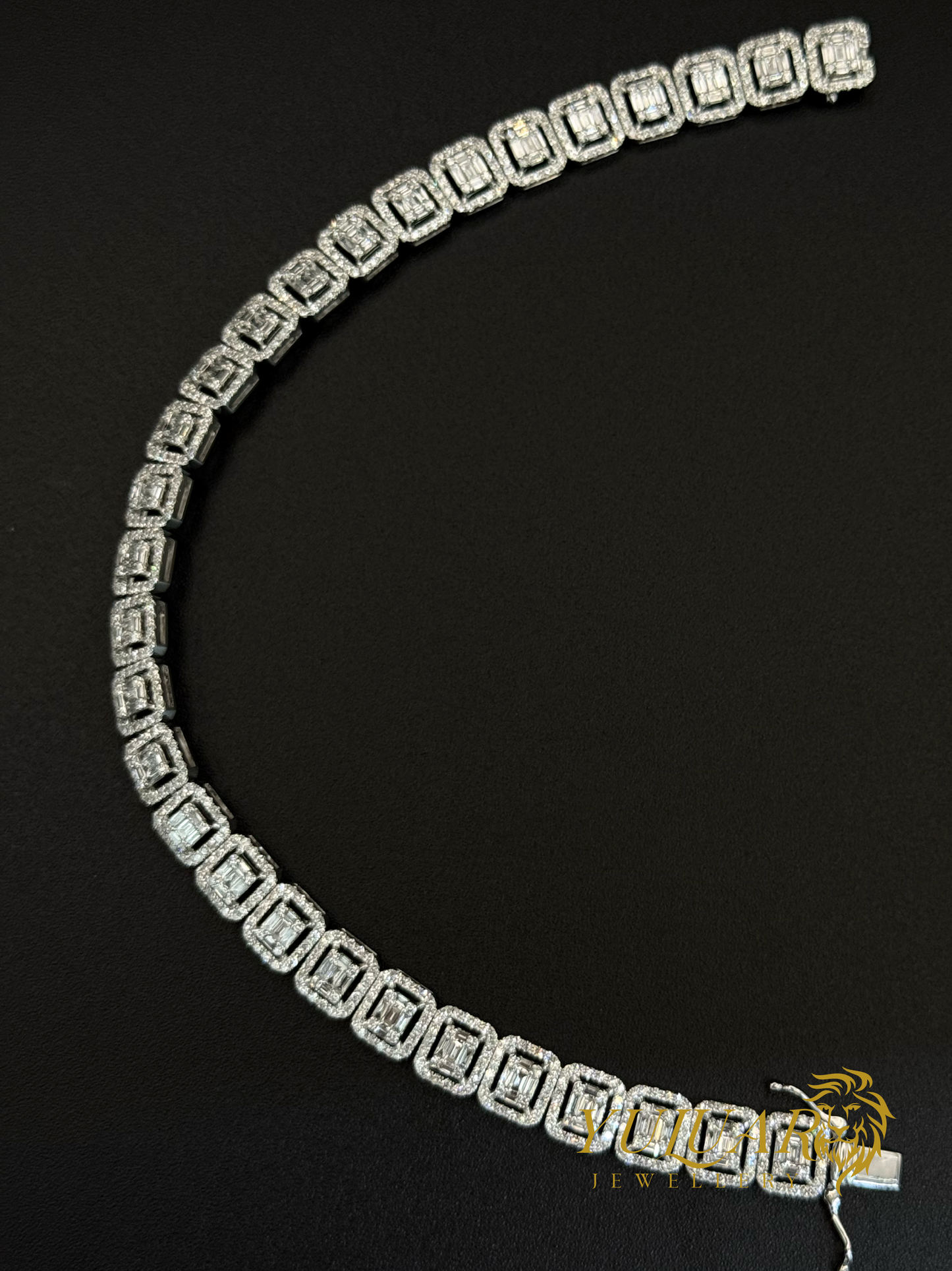 Baguette Natural Diamond Link Bracelet 3.03 Carats