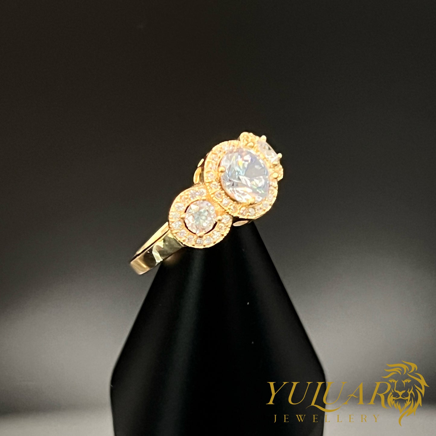 Women's Engagement Ring CZ
