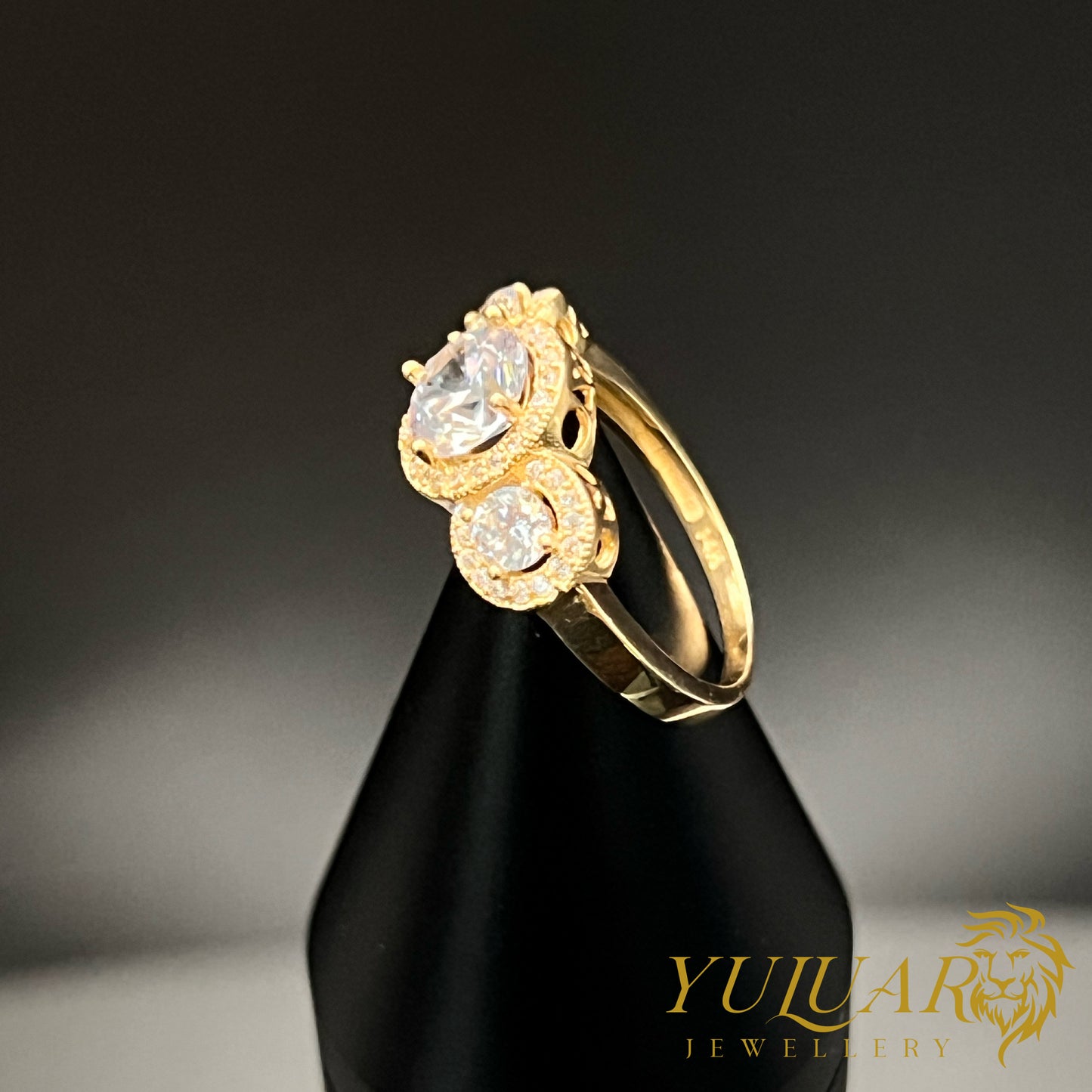 Women's Engagement Ring CZ