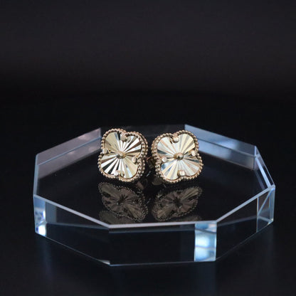 14K Women's Fancy VC Earrings