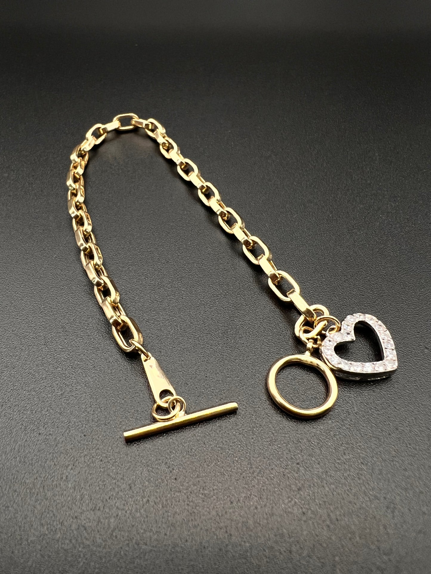 Fancy Hollow Women's Heart Bracelet