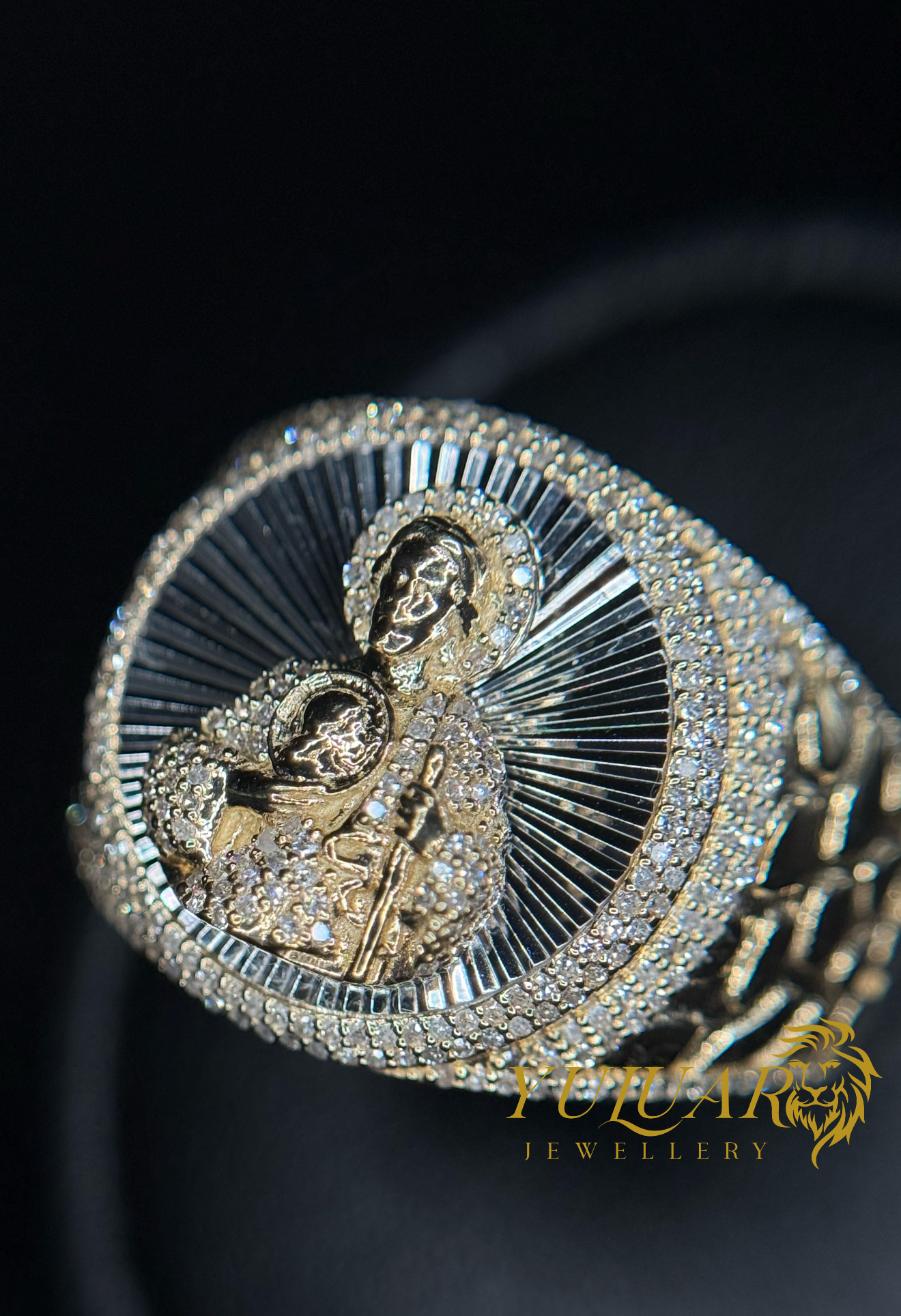 10K Natural Diamond San Judas Ring