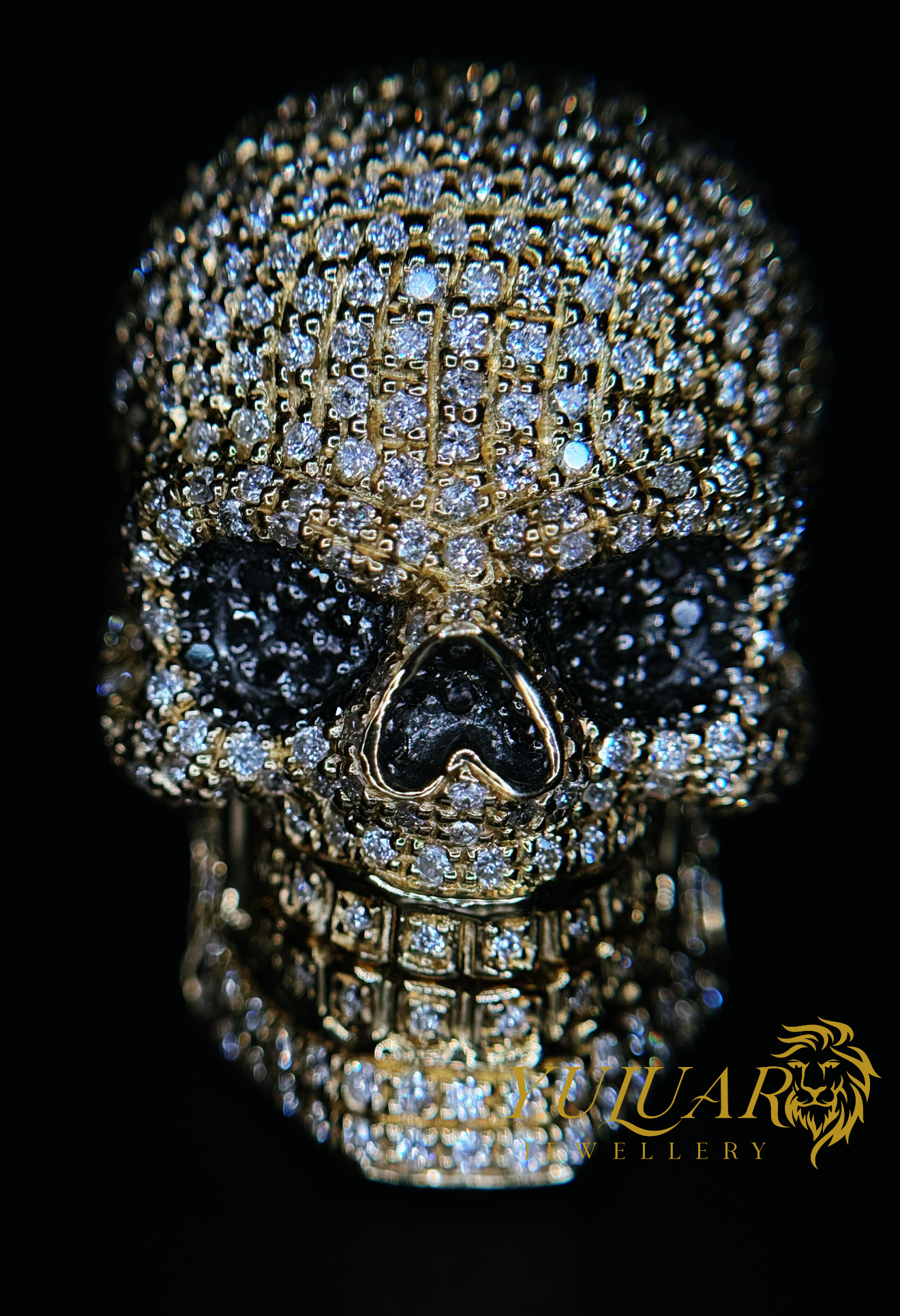 3.30 CT TW Natural Diamond Men's  Skull Ring in 10K (VS)