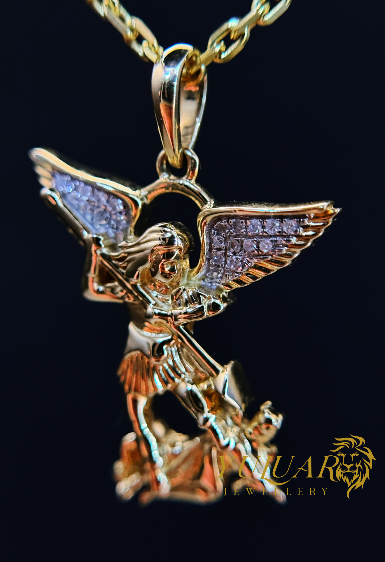 14K ST MICHAEL PENDANT 0.05 CTS NATURAL DIAMOND
