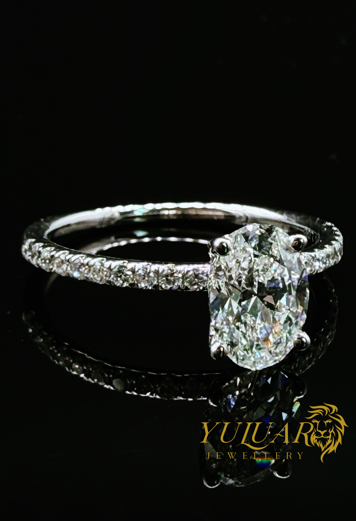 1.32 CT TW OVAL CERTIFIED LAB-GROWN DIAMOND ENGAGEMENT PAVE BAND RING IN 14K WHITE GOLD (VS)