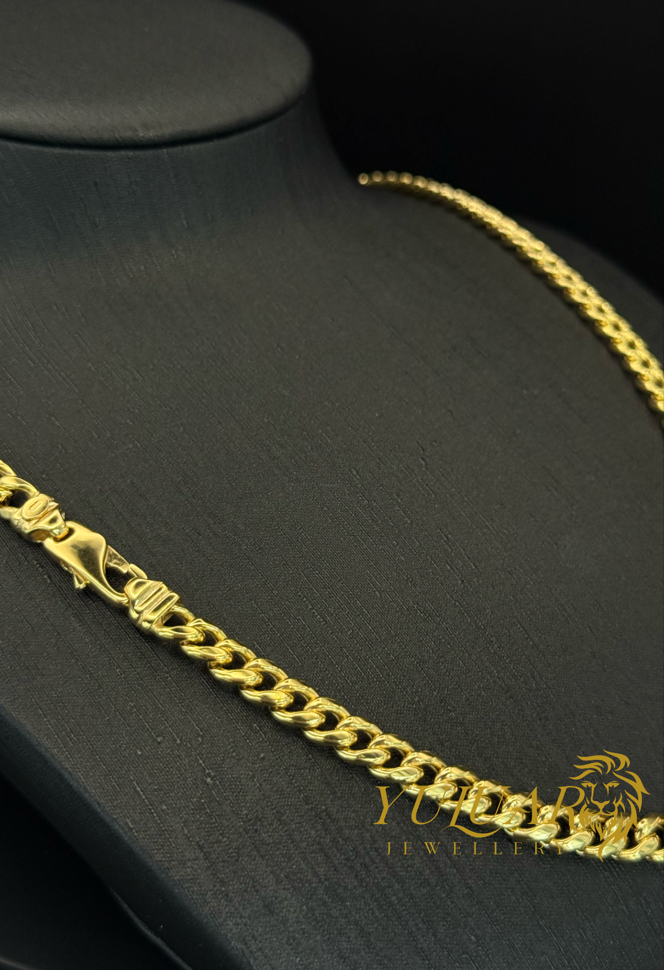 14K HOLLOW CUBAN CHAIN