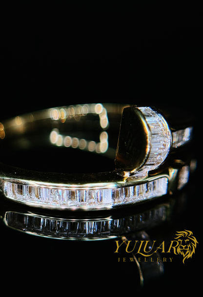 0.58 CT TW BAGUETTE NATURAL DIAMOND CUT FANCY RING IN 10K YELLOW GOLD