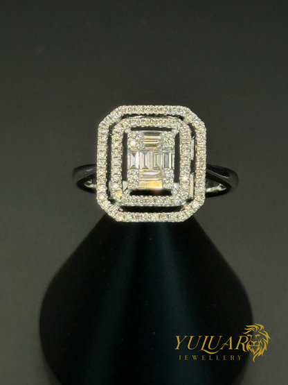 Women’s 14K White Gold Ring with Natural Diamonds .43 Carats