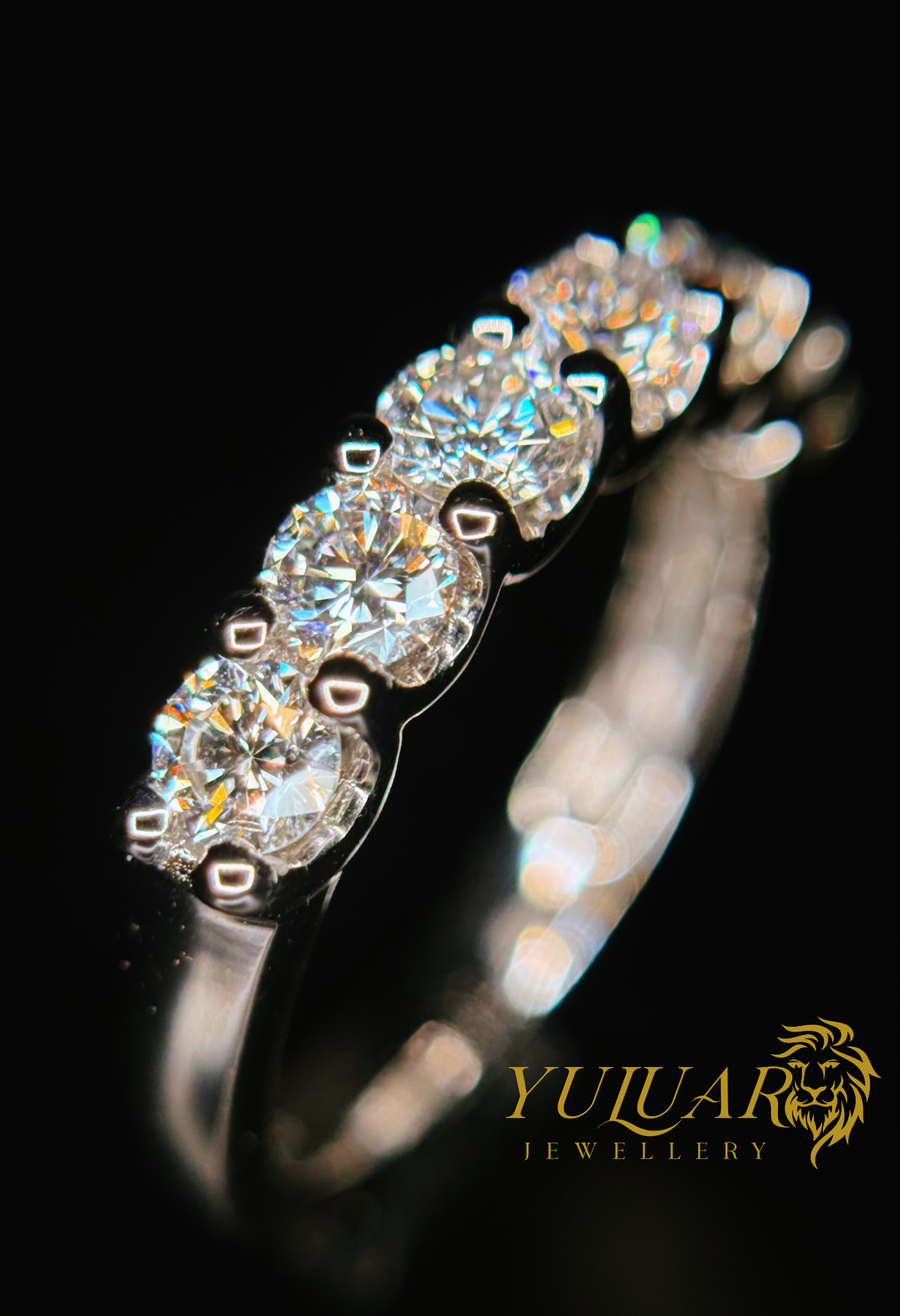 1.26 CT TW ROUND BRILLIANT CERTIFIED LAB-GROWN DIAMOND WEDDING BAND RING IN 14K WHITE GOLD (G-H/VS)