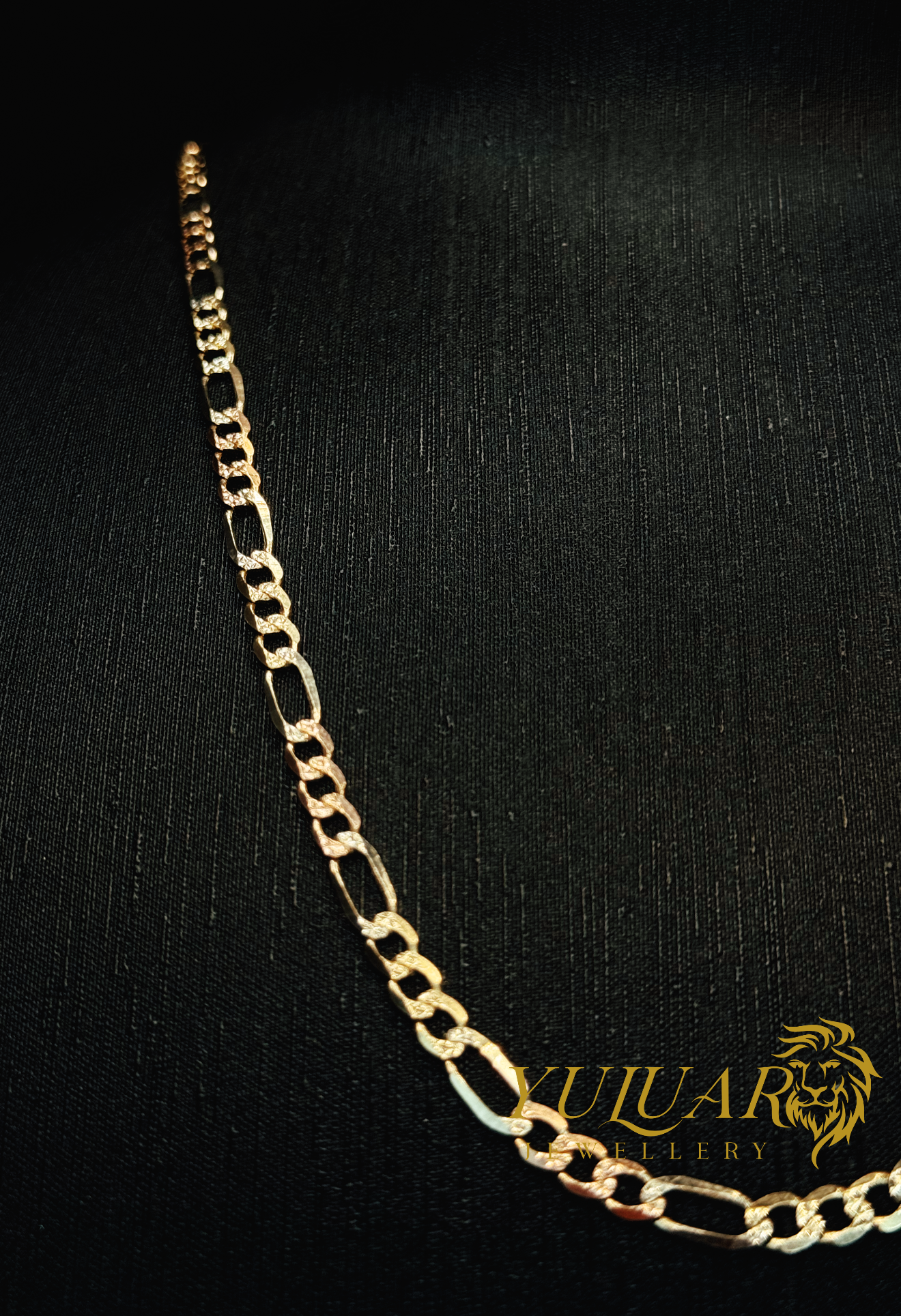 14K TRI-COLOR DIAMOND CUT FIGARO CHAIN