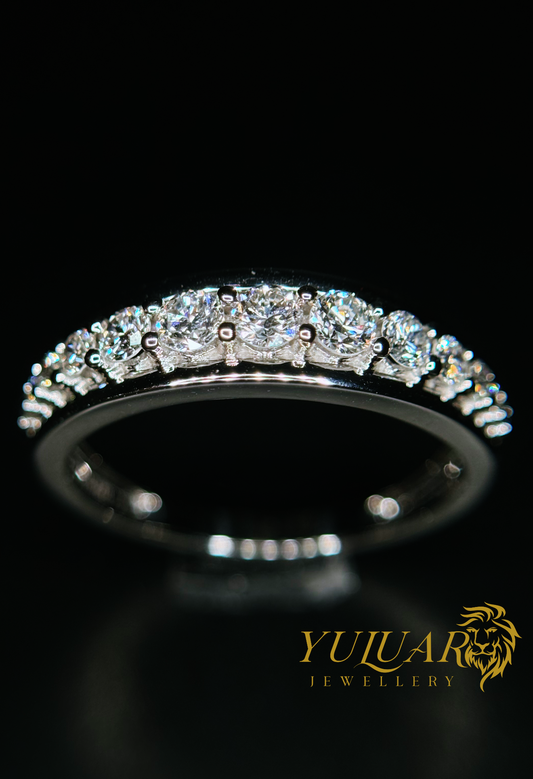 .50 CT TW ROUND BRILLIANT CERTIFIED LAB-GROWN DIAMOND WEDDING BAND RING IN 14K WHITE GOLD (H/VS)