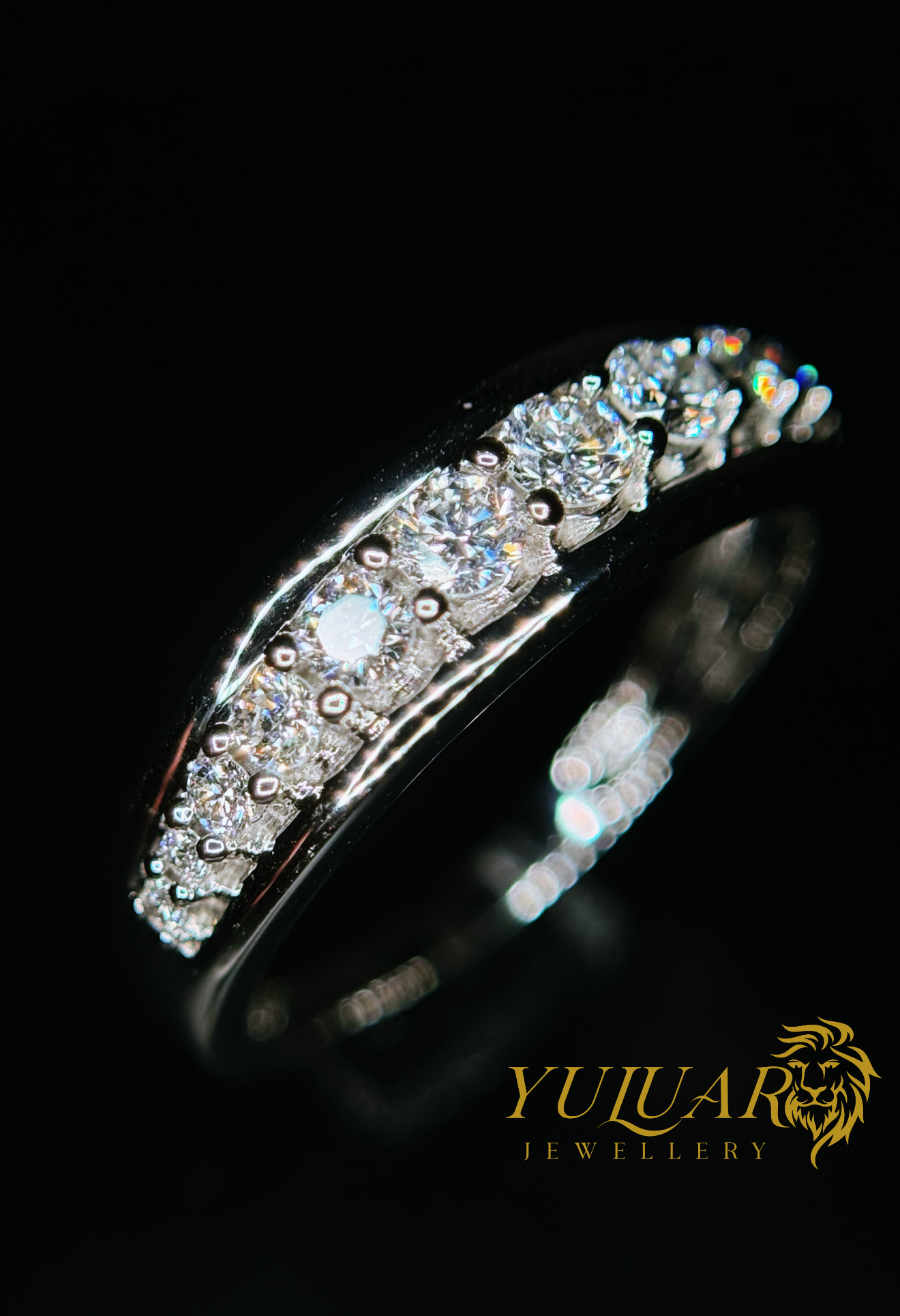 .50 CT TW ROUND BRILLIANT CERTIFIED LAB-GROWN DIAMOND WEDDING BAND RING IN 14K WHITE GOLD (H/VS)