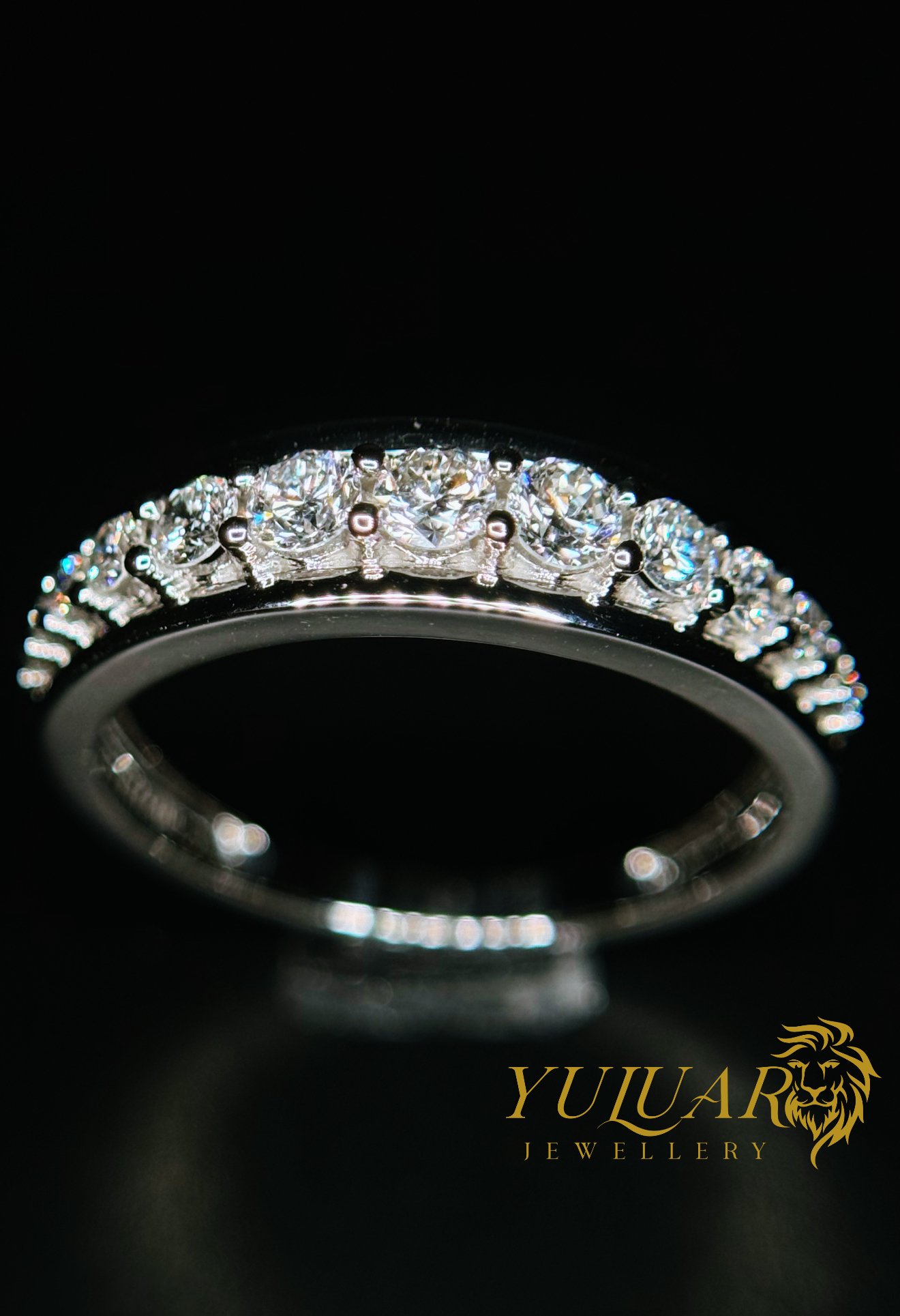 .50 CT TW ROUND BRILLIANT CERTIFIED LAB-GROWN DIAMOND WEDDING BAND RING IN 14K WHITE GOLD (H/VS)